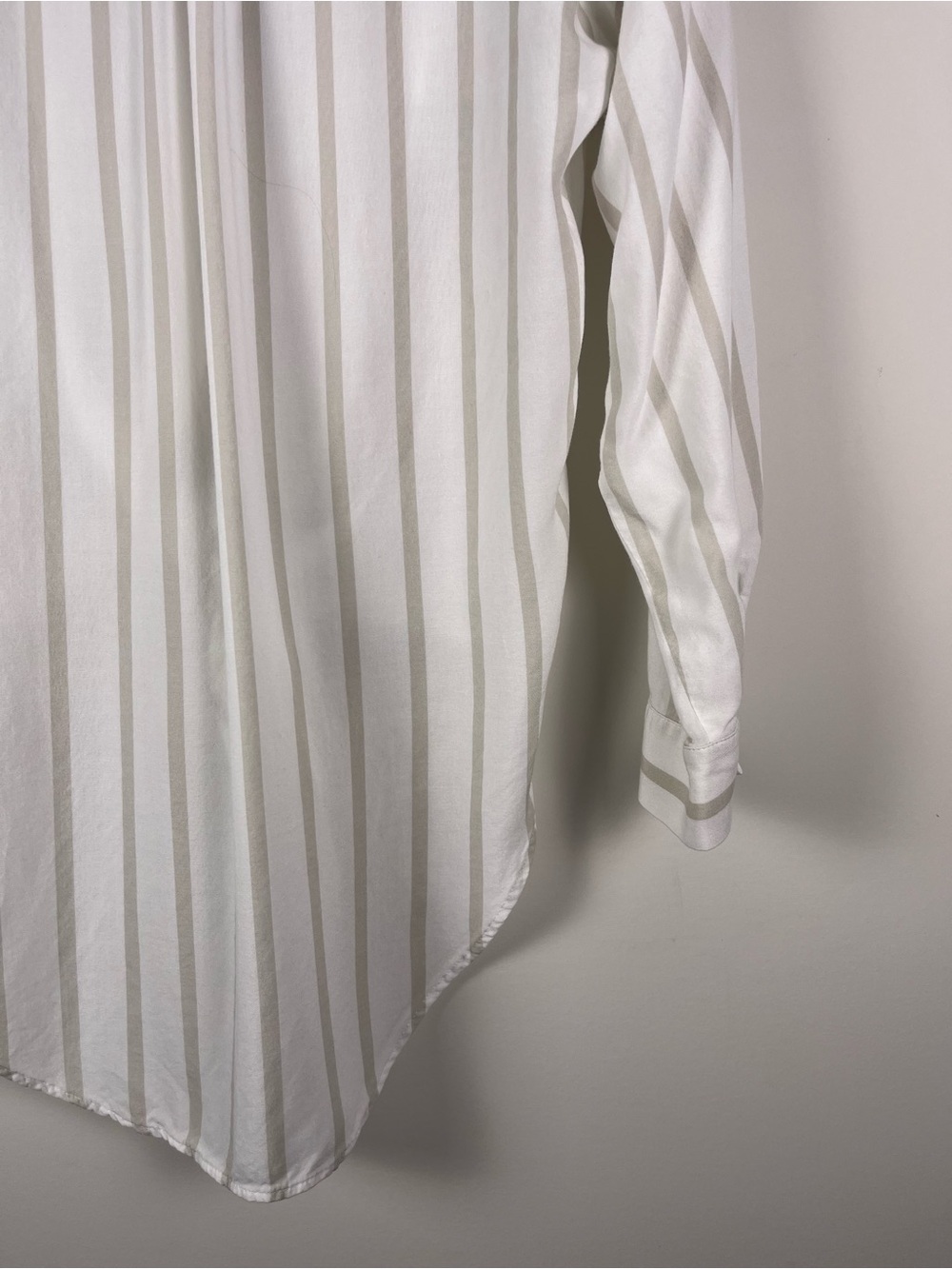 Anthropologie Maeve Neutral Striped Button-Up Tie Front Top Size XS Lightweight - Picture 7 of 11